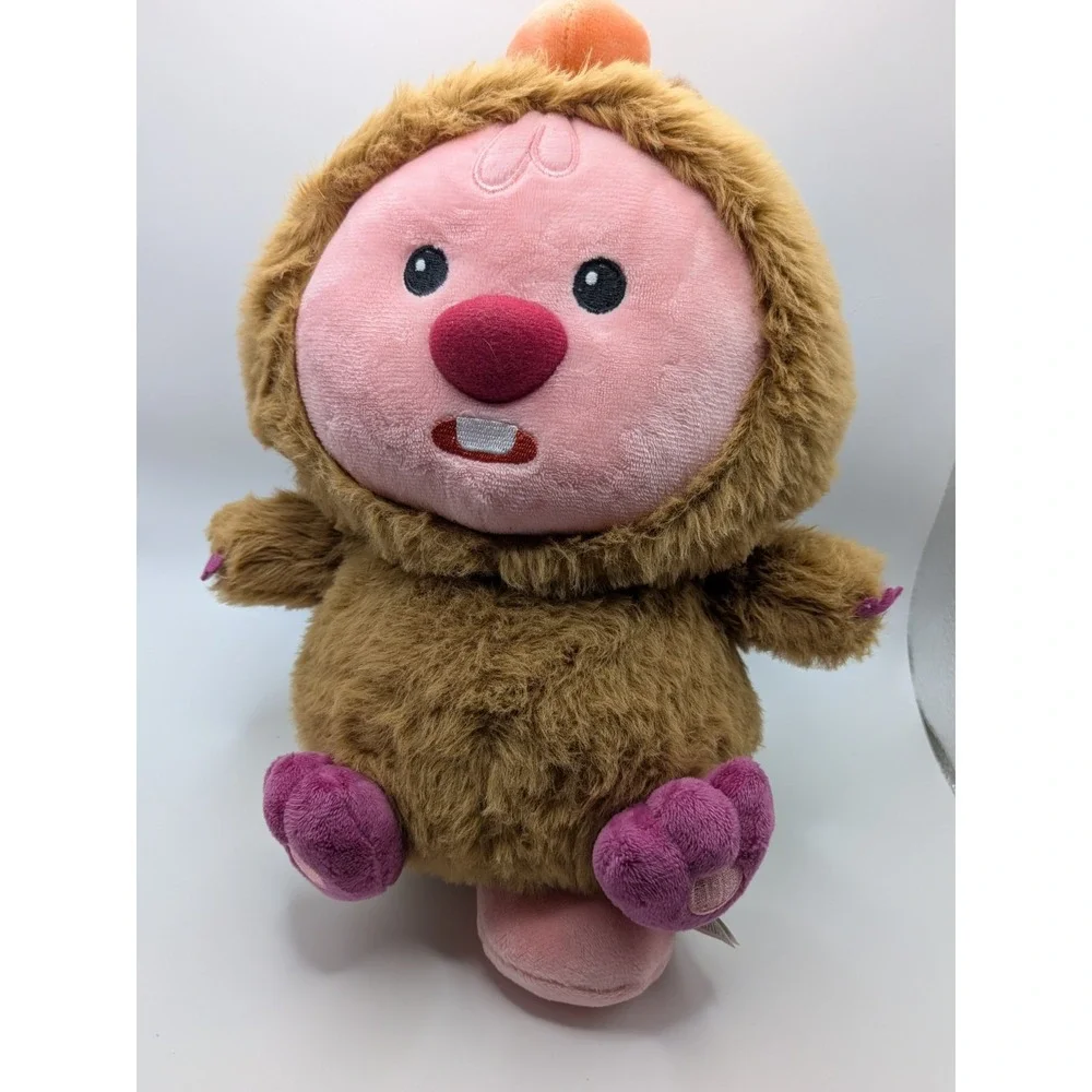 Miniso Zanmang Loopy Sitting Plush Beaver in Capybara Costume 10